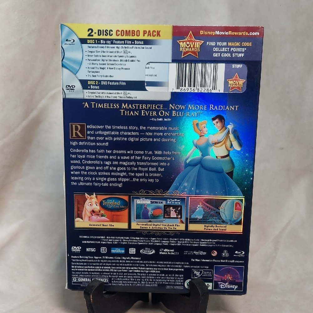 Disney Cinderella Diamond Edition Blu-ray + DVD 2-Disc Set - Picture 2 of 8